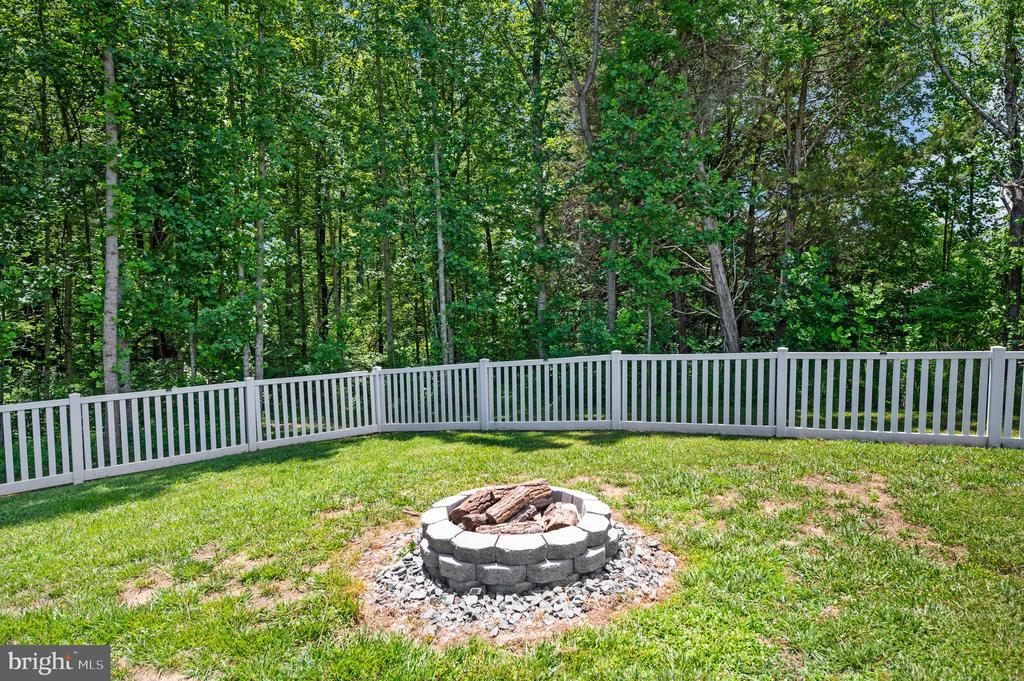 45 CIMARRON COURT