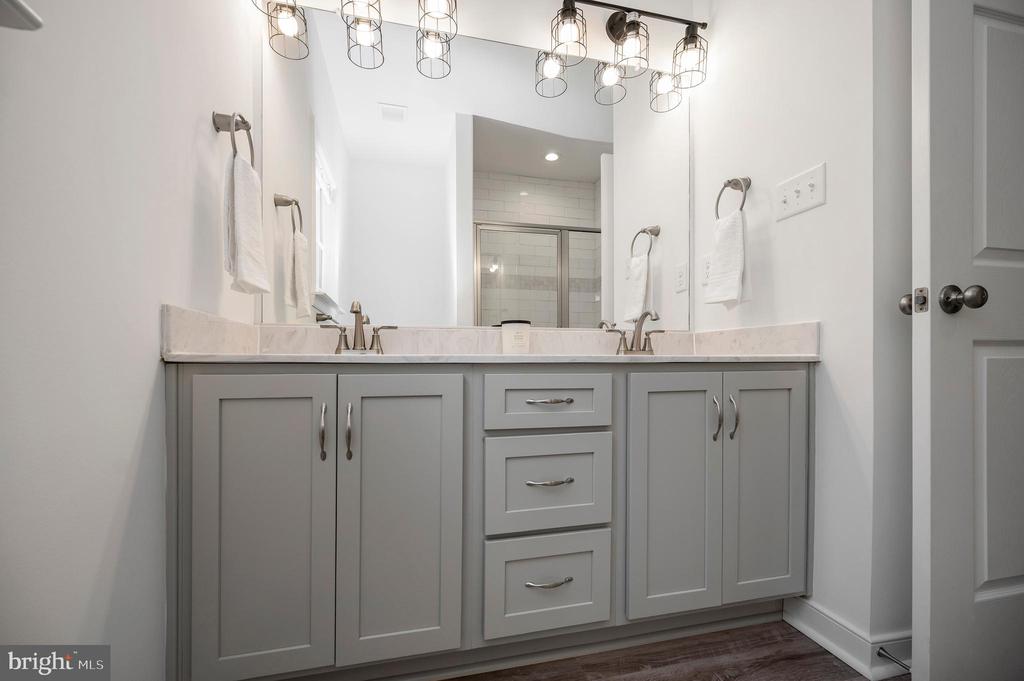 45 CIMARRON COURT