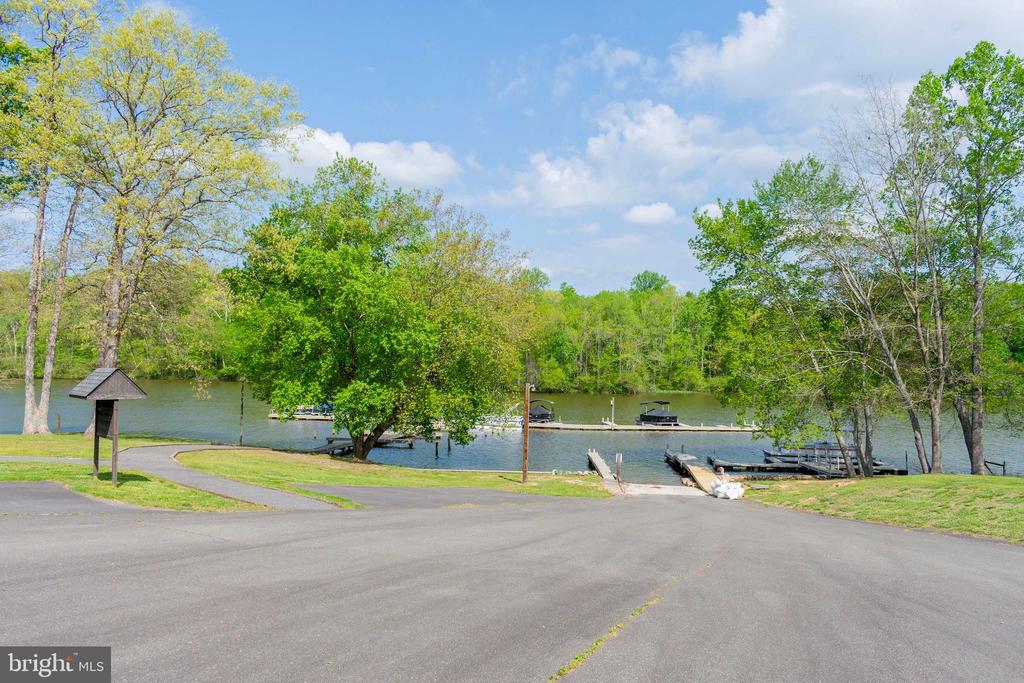 45 CIMARRON COURT
