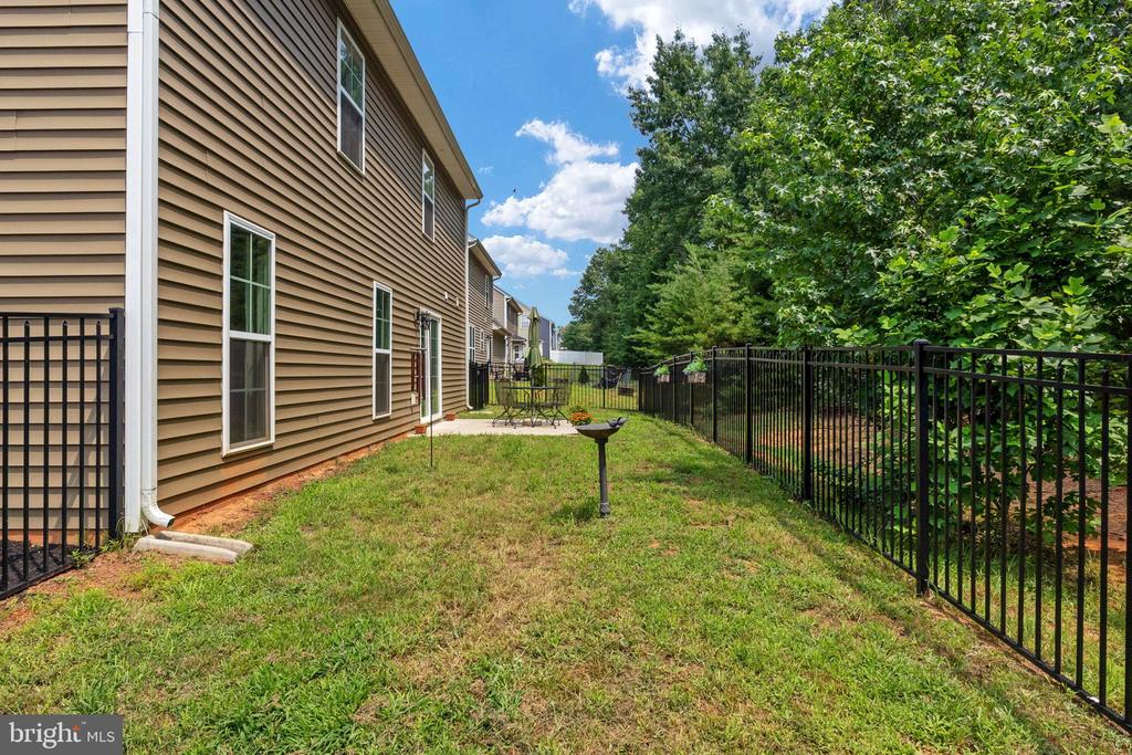 333 CARDINAL ROAD