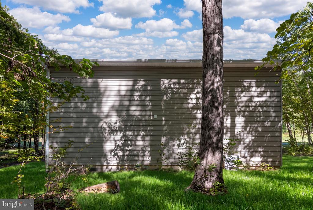 38 ANDY DRIVE