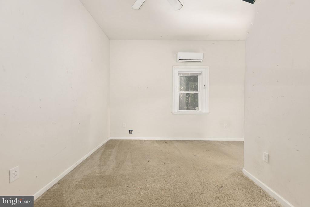 38 ANDY DRIVE