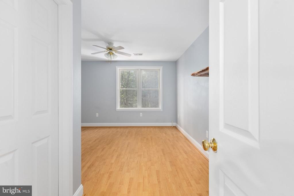 38 ANDY DRIVE