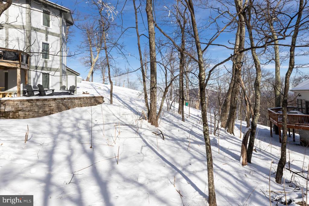 28 Pinnacle Dr