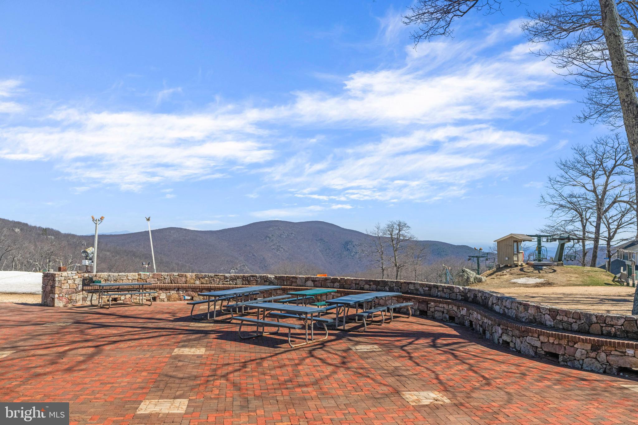 688 SHAMOKIN SPRINGS TRL TRAIL