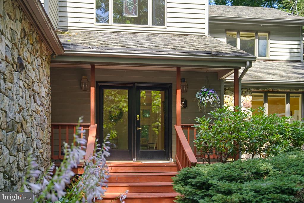 52 DEER SPRINGS LANE