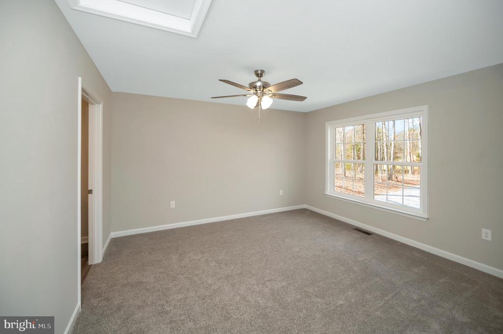 26427 Orange Springs Rd