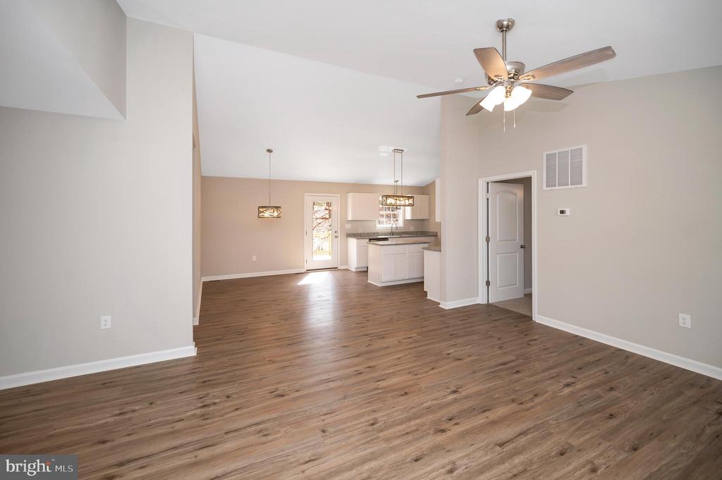 26427 Orange Springs Rd