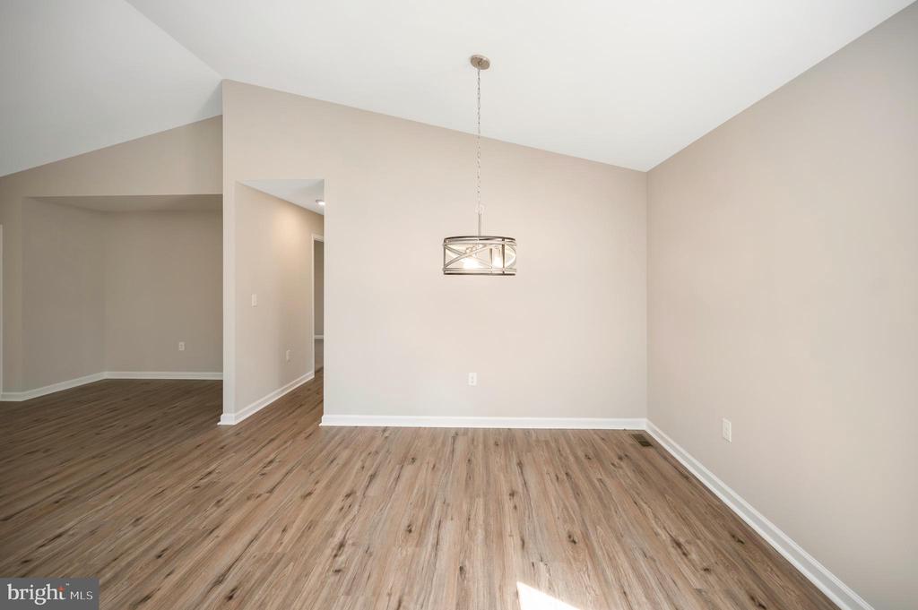 26427 Orange Springs Rd