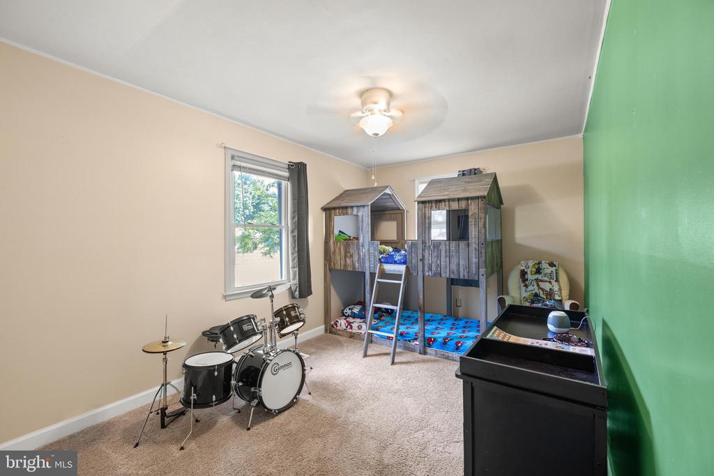5209 BICKINGS LANE