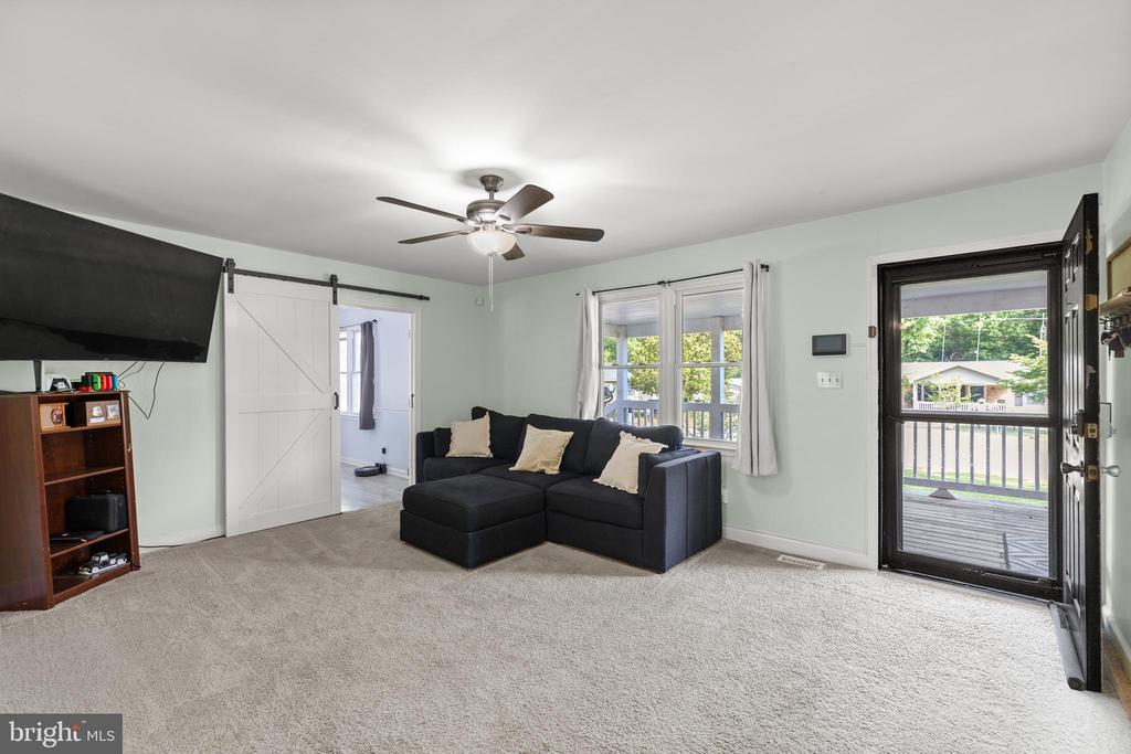 5209 BICKINGS LANE