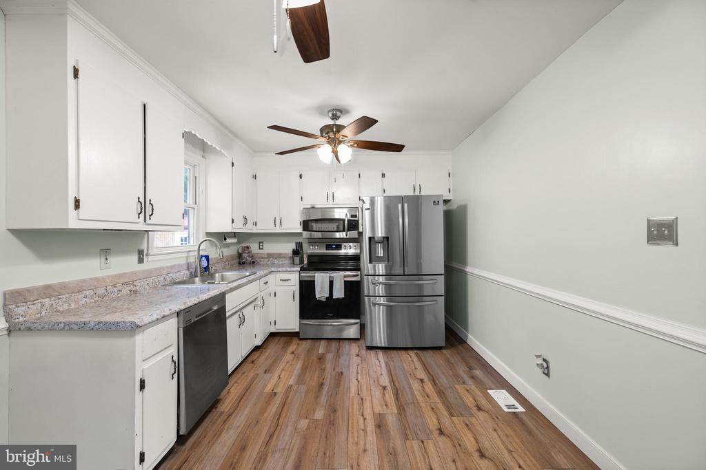5209 BICKINGS LANE