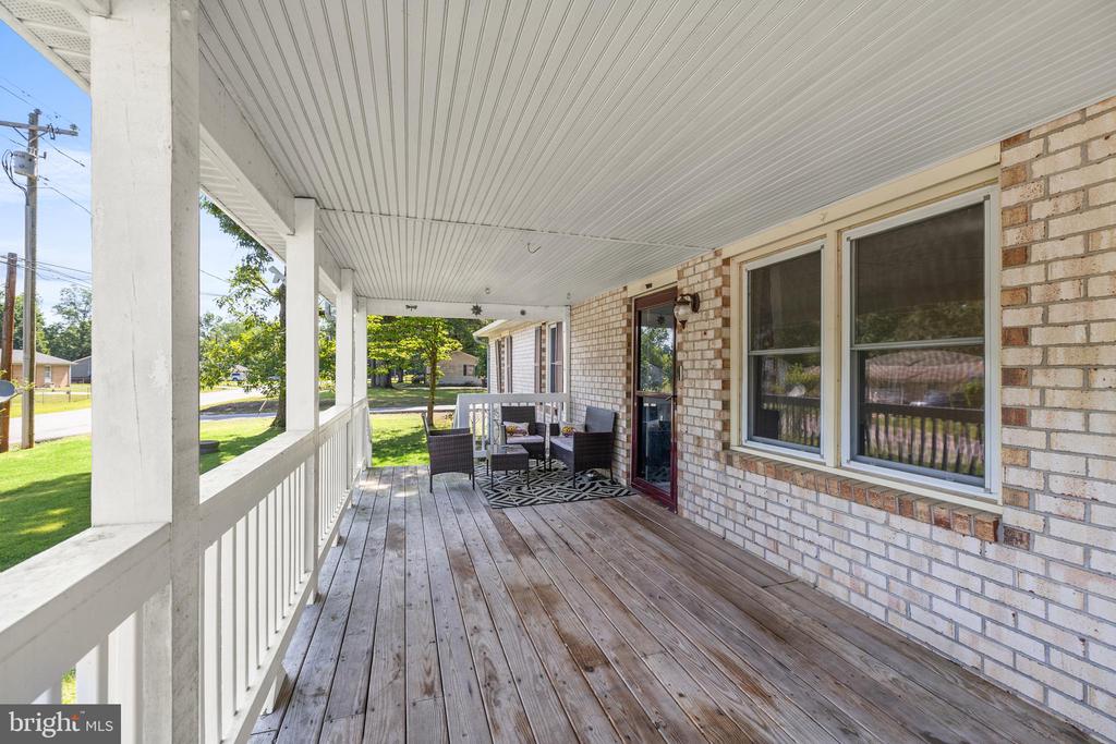 5209 BICKINGS LANE
