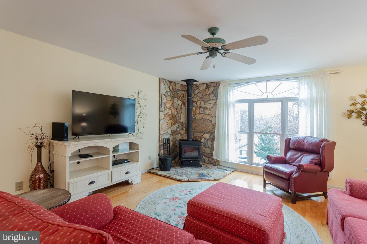 249 Pheasant Rd
