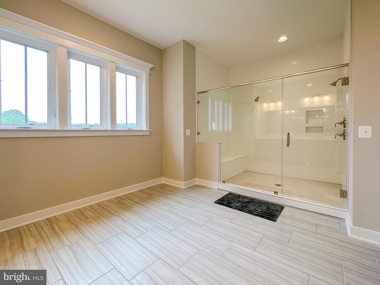 6501 Water View Ln