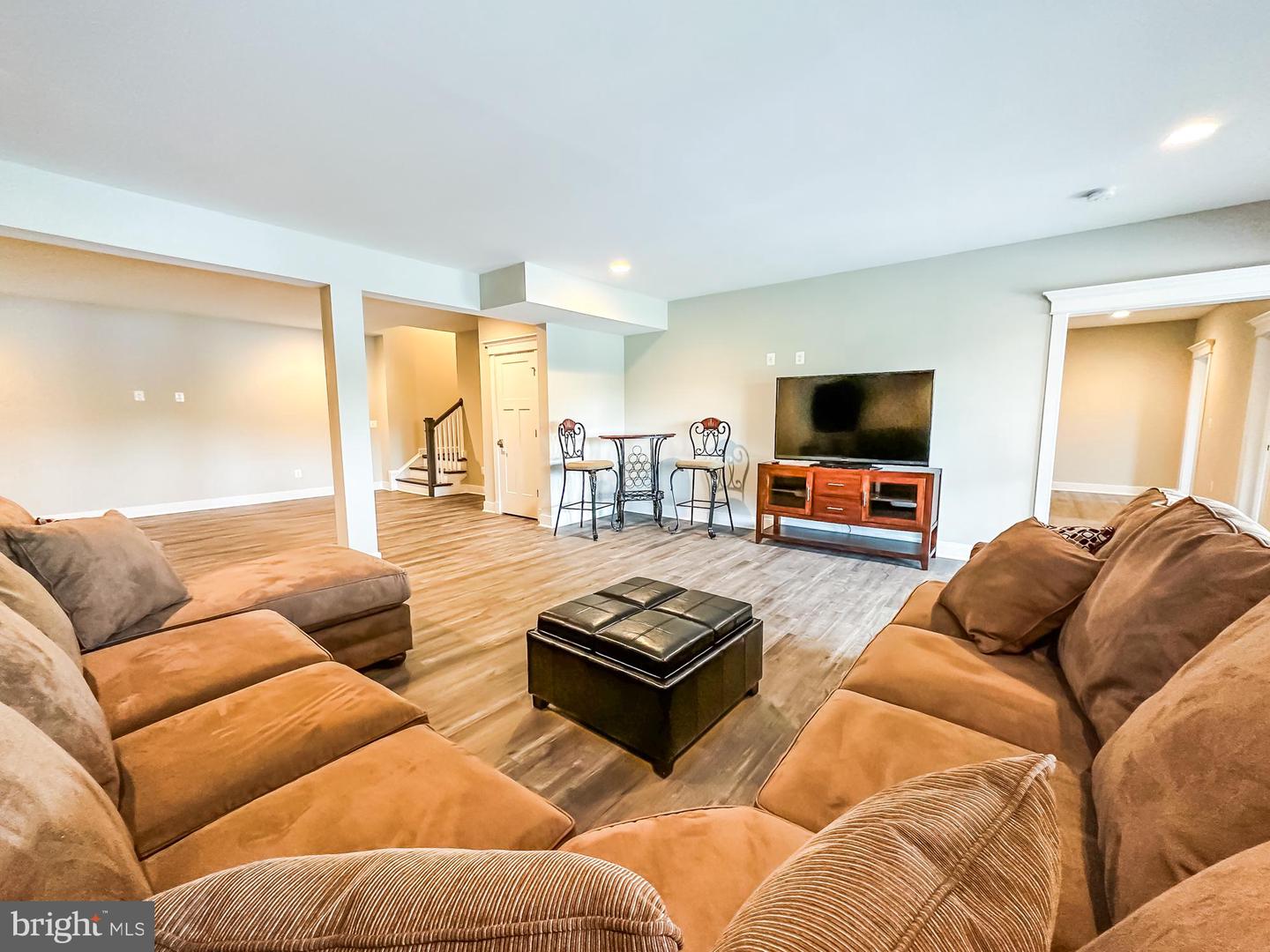 6501 Water View Ln