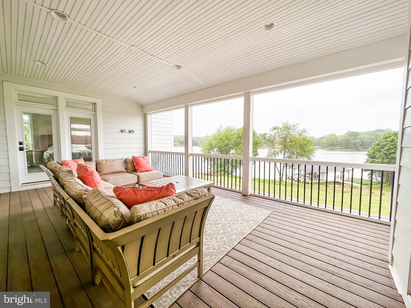6501 Water View Ln