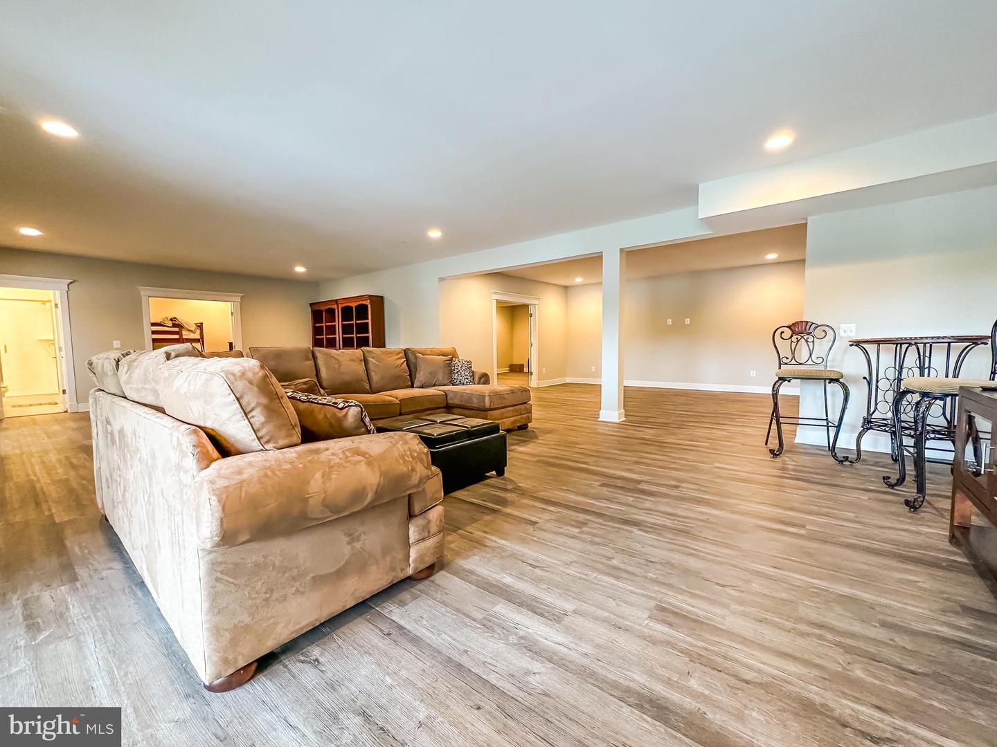 6501 Water View Ln