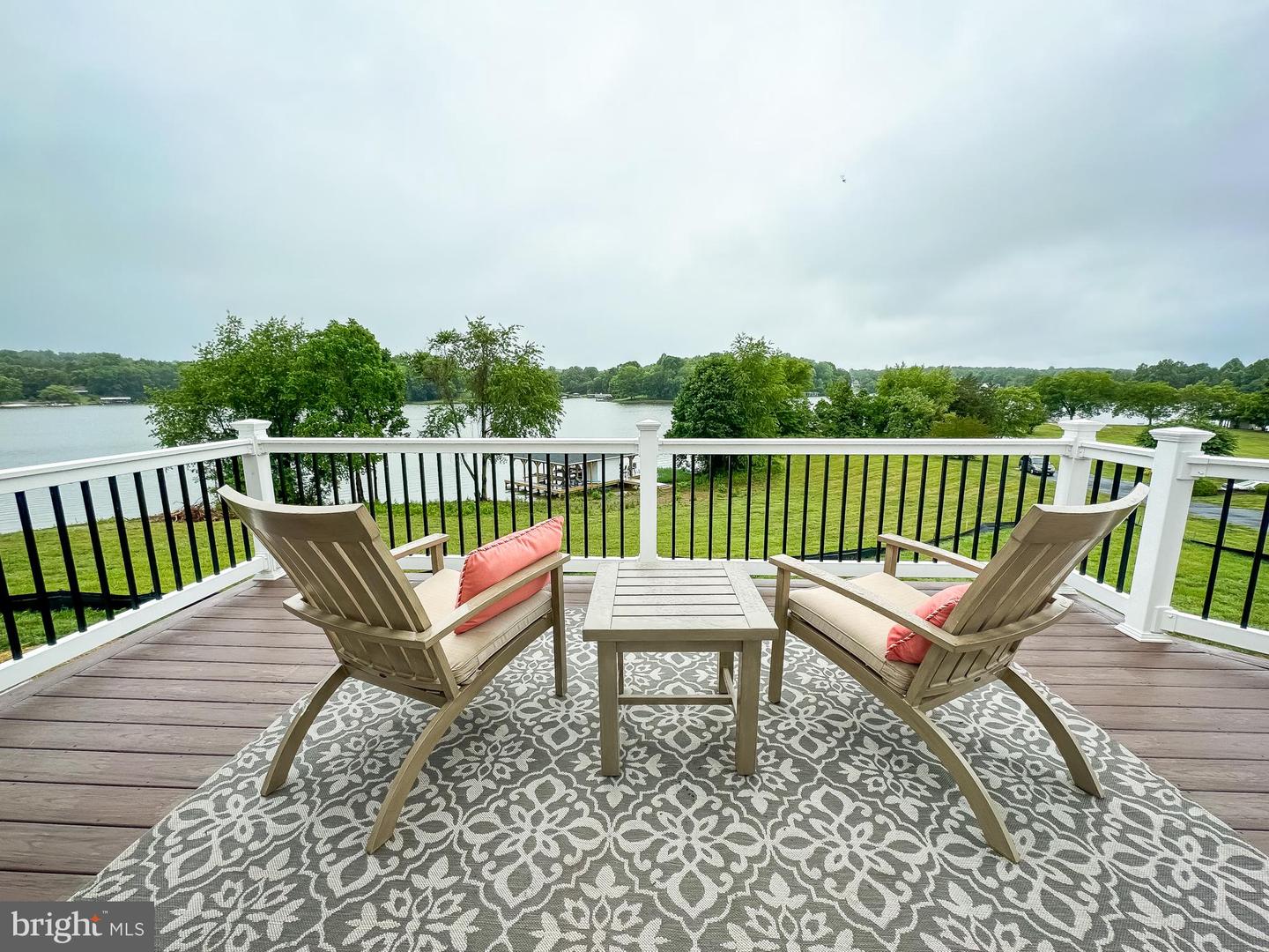 6501 Water View Ln