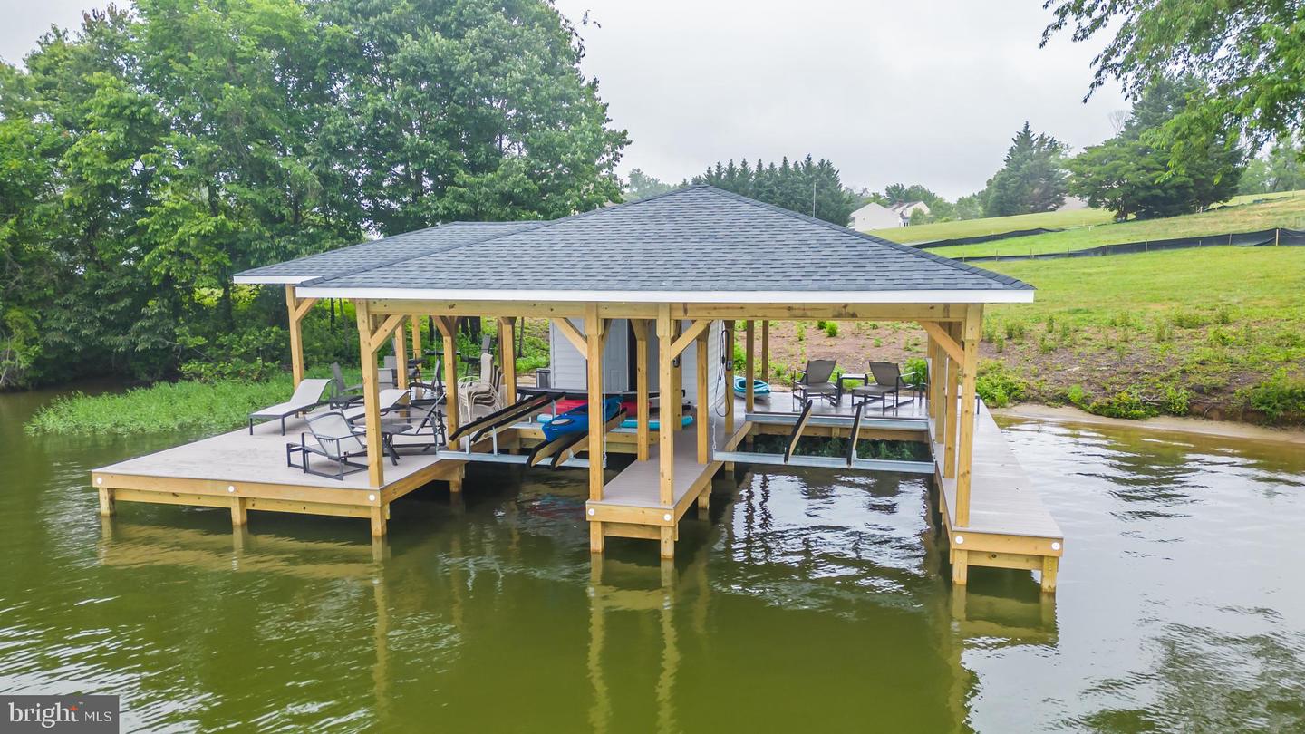 6501 Water View Ln