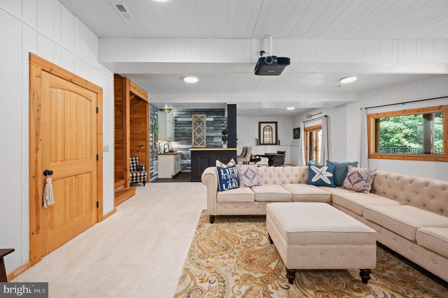 6700 Water View Ln