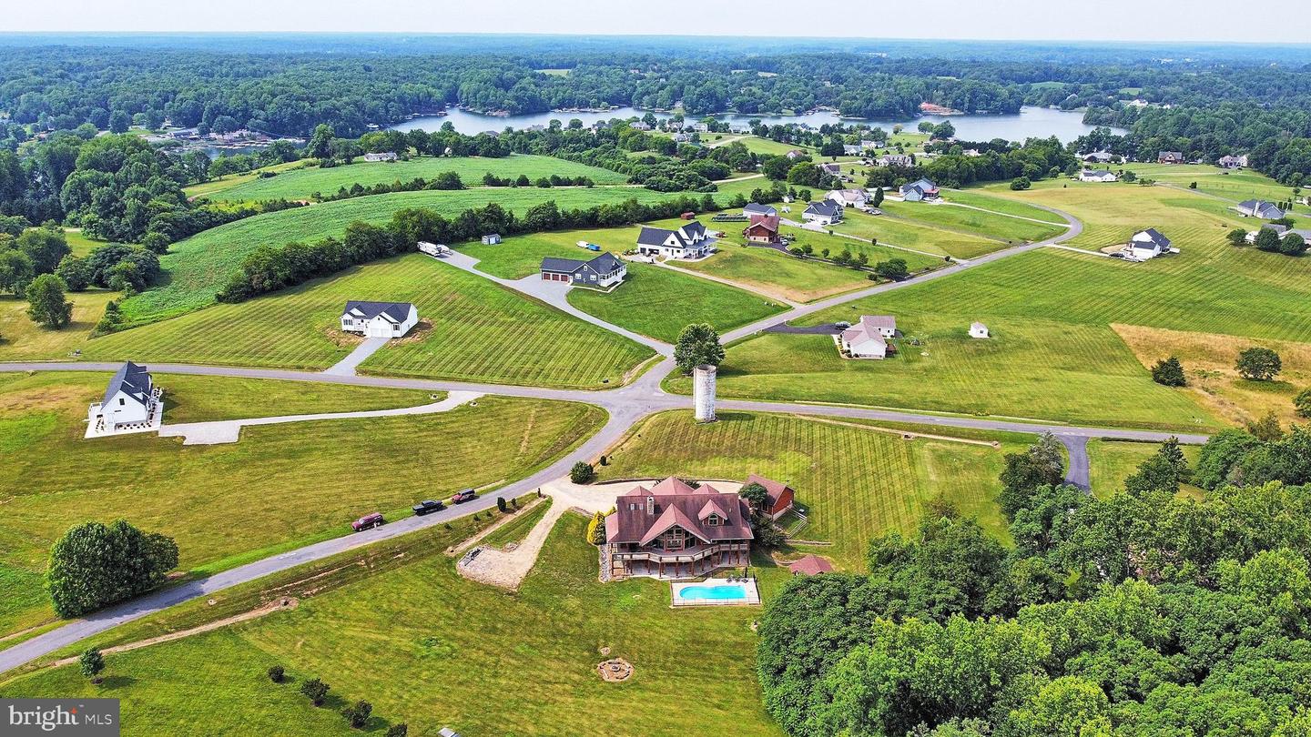 6700 Water View Ln