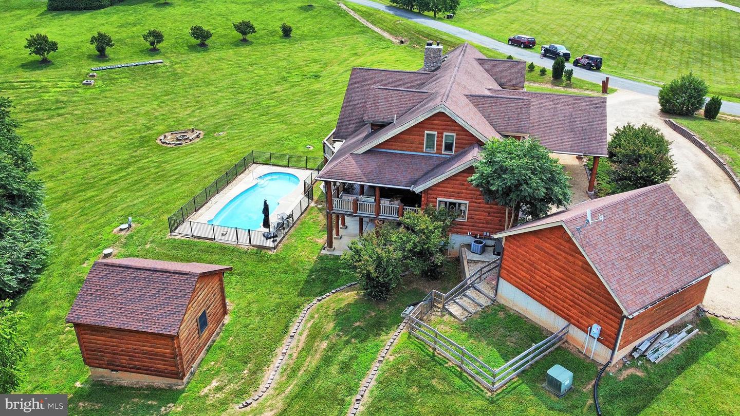 6700 Water View Ln