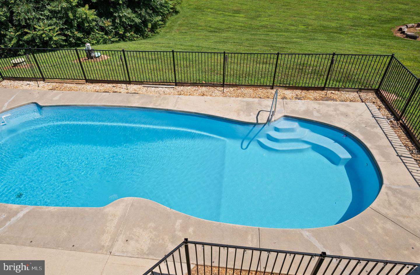 6700 Water View Ln