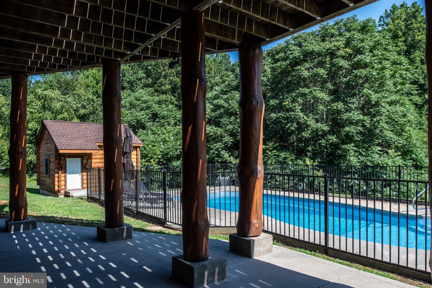 6700 Water View Ln