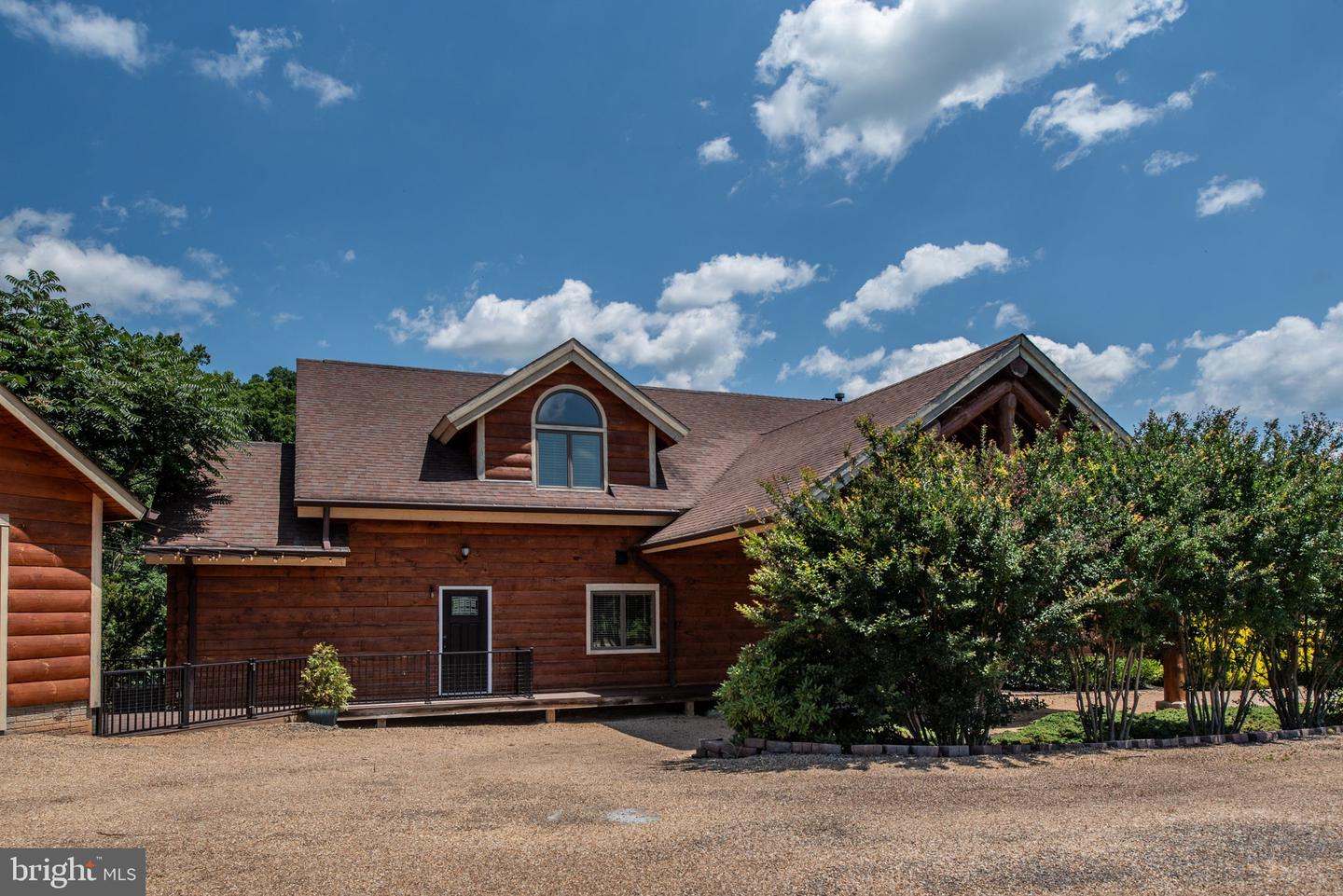 6700 Water View Ln