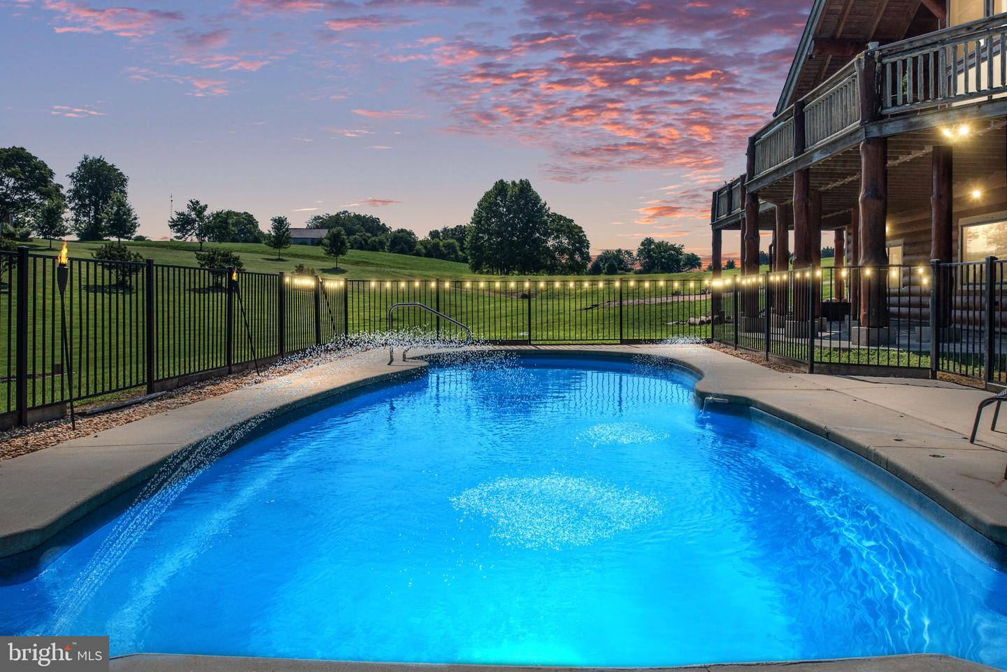 6700 Water View Ln