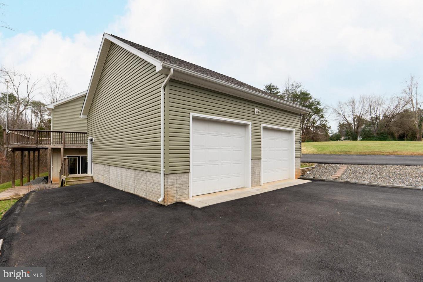 15604 Heth Dr