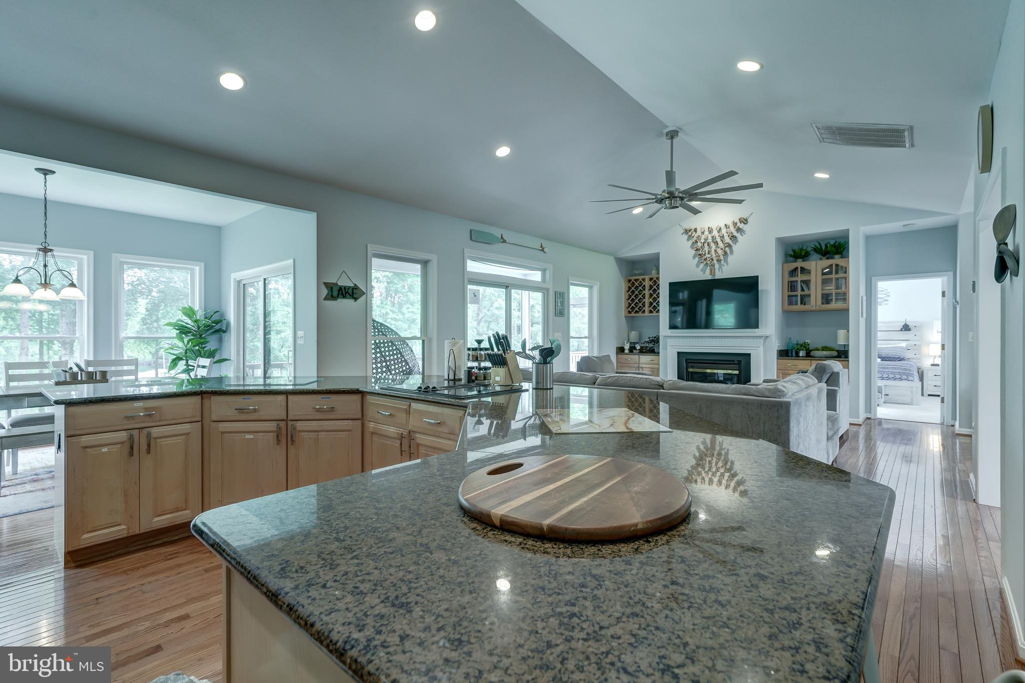 15507 CHESTNUT TREE COURT