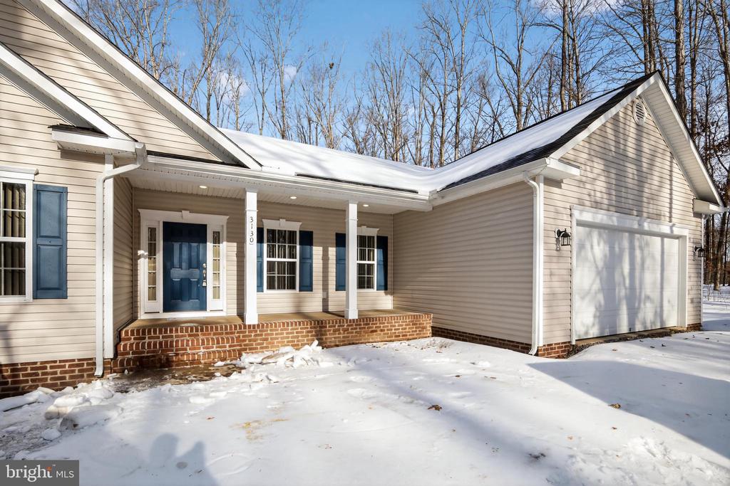 3130 TRAVIS LANE