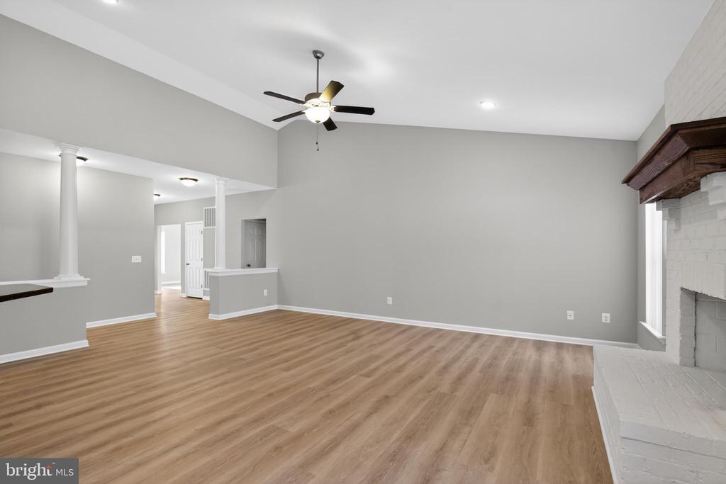 3130 TRAVIS LANE