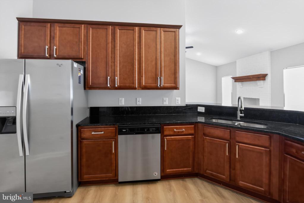 3130 TRAVIS LANE