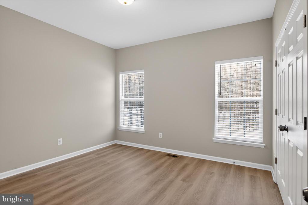 3130 TRAVIS LANE