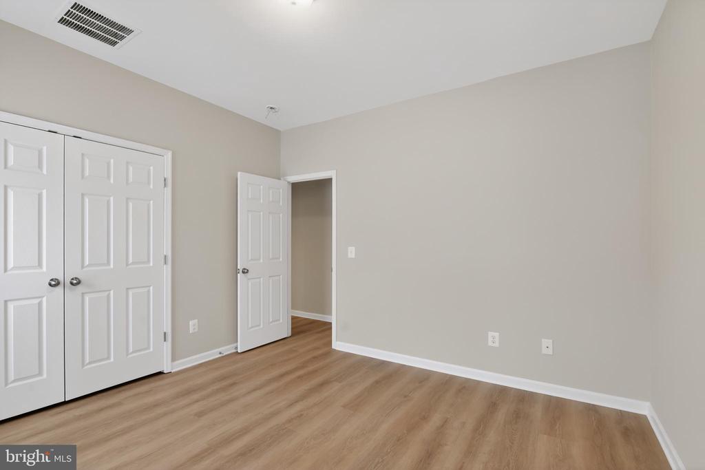 3130 TRAVIS LANE
