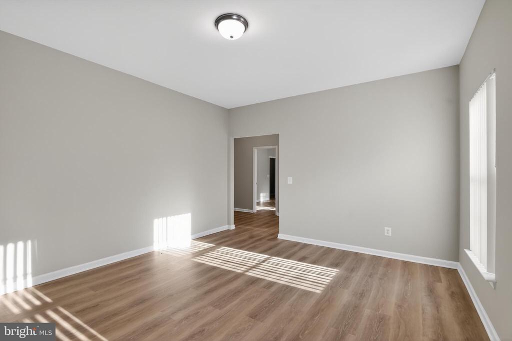3130 TRAVIS LANE