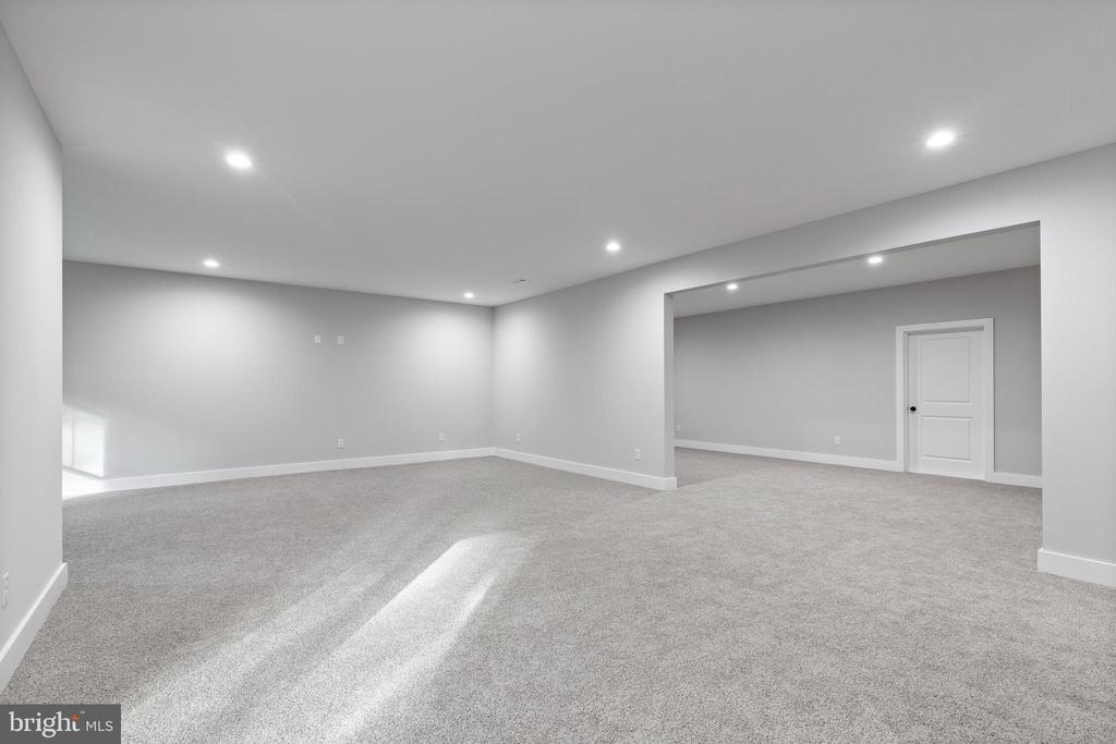 6608 WATER VIEW LANE
