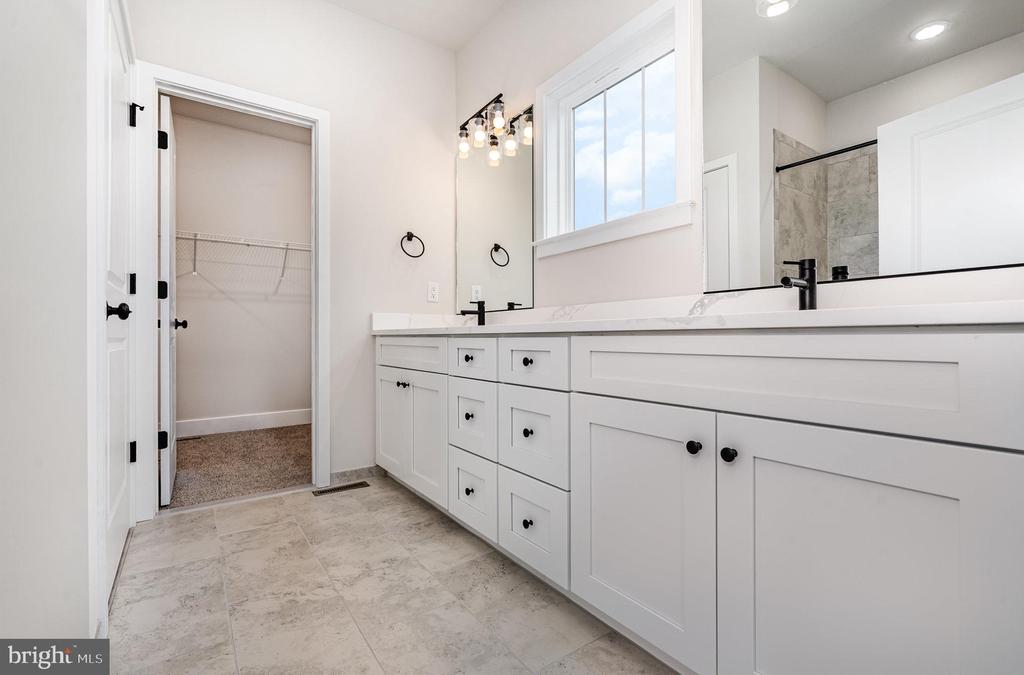 6608 WATER VIEW LANE