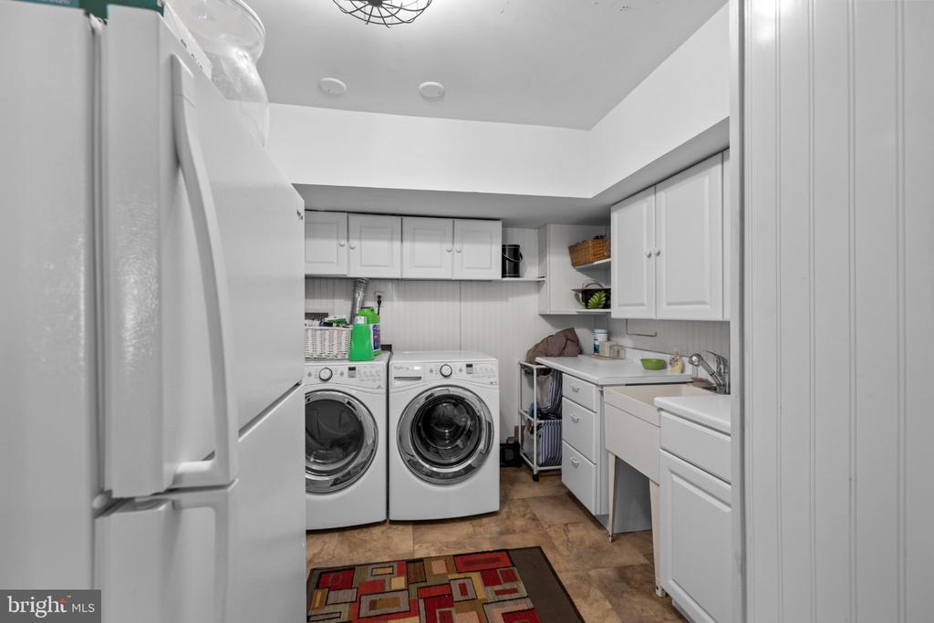 15101 PLENTIFUL LANE