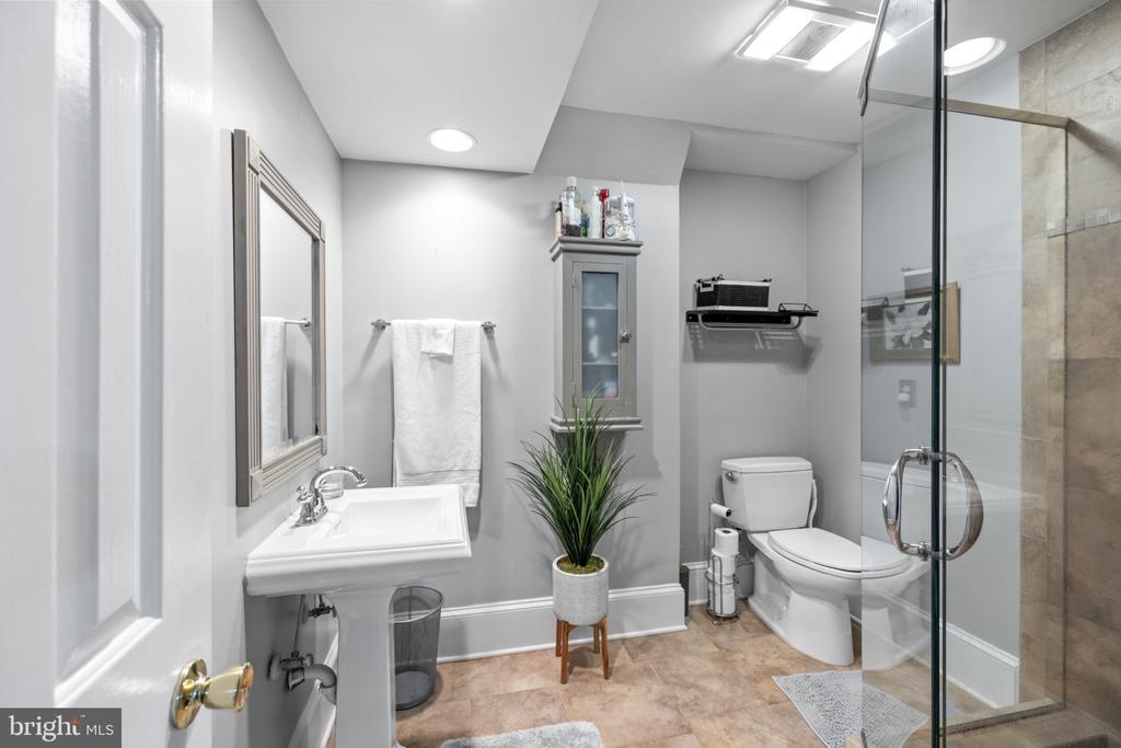 15101 PLENTIFUL LANE
