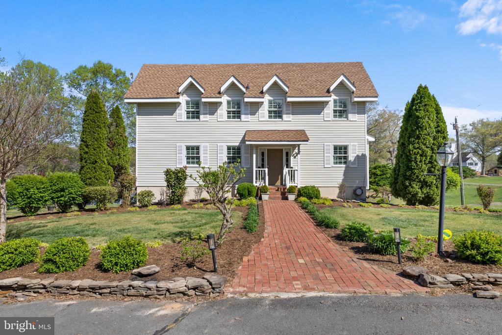 15101 PLENTIFUL LANE