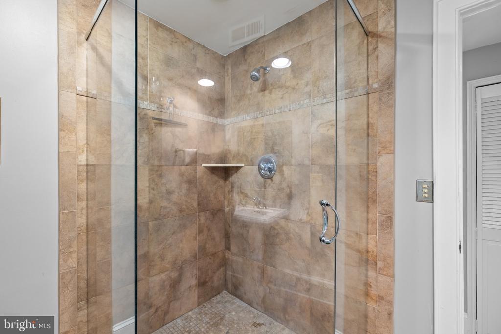15101 PLENTIFUL LANE