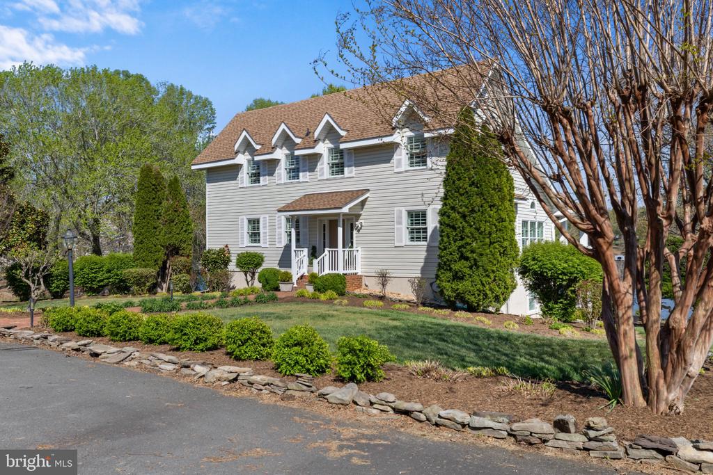 15101 PLENTIFUL LANE