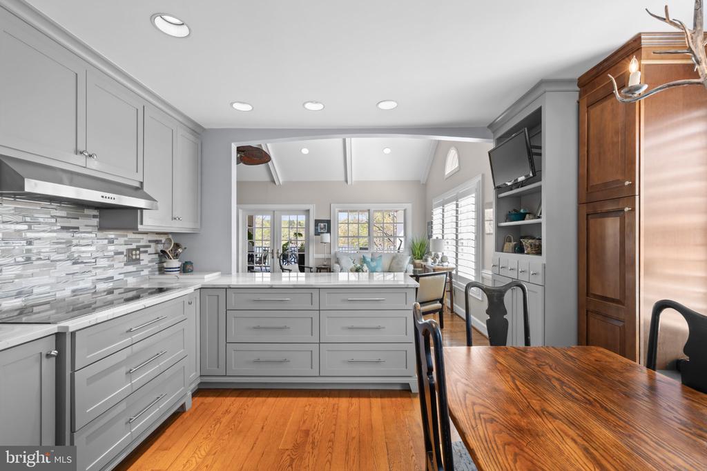 15101 PLENTIFUL LANE