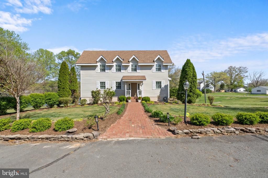 15101 PLENTIFUL LANE