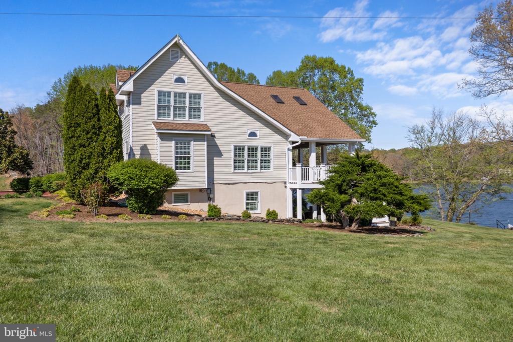 15101 PLENTIFUL LANE
