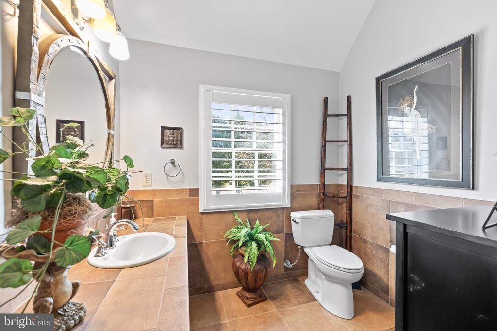 15101 PLENTIFUL LANE